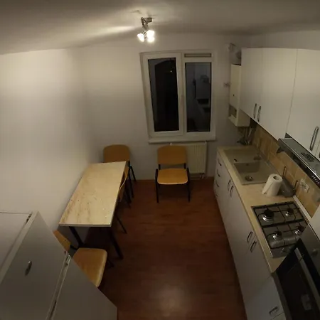 아파트 Cozy In A Quiet Area