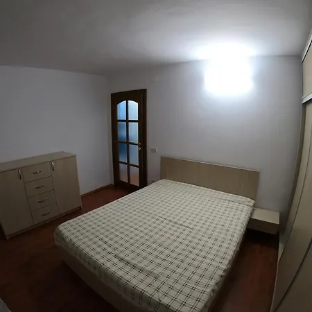 아파트 Cozy In A Quiet Area